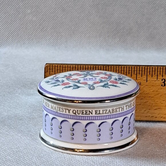 2000 The Royal Collection Queen Mother Centenary 100 Years Trinket Pill Box Case - Picture 4 of 10